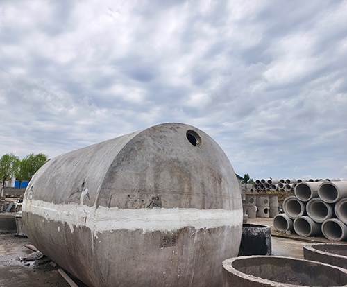 水泥化粪池